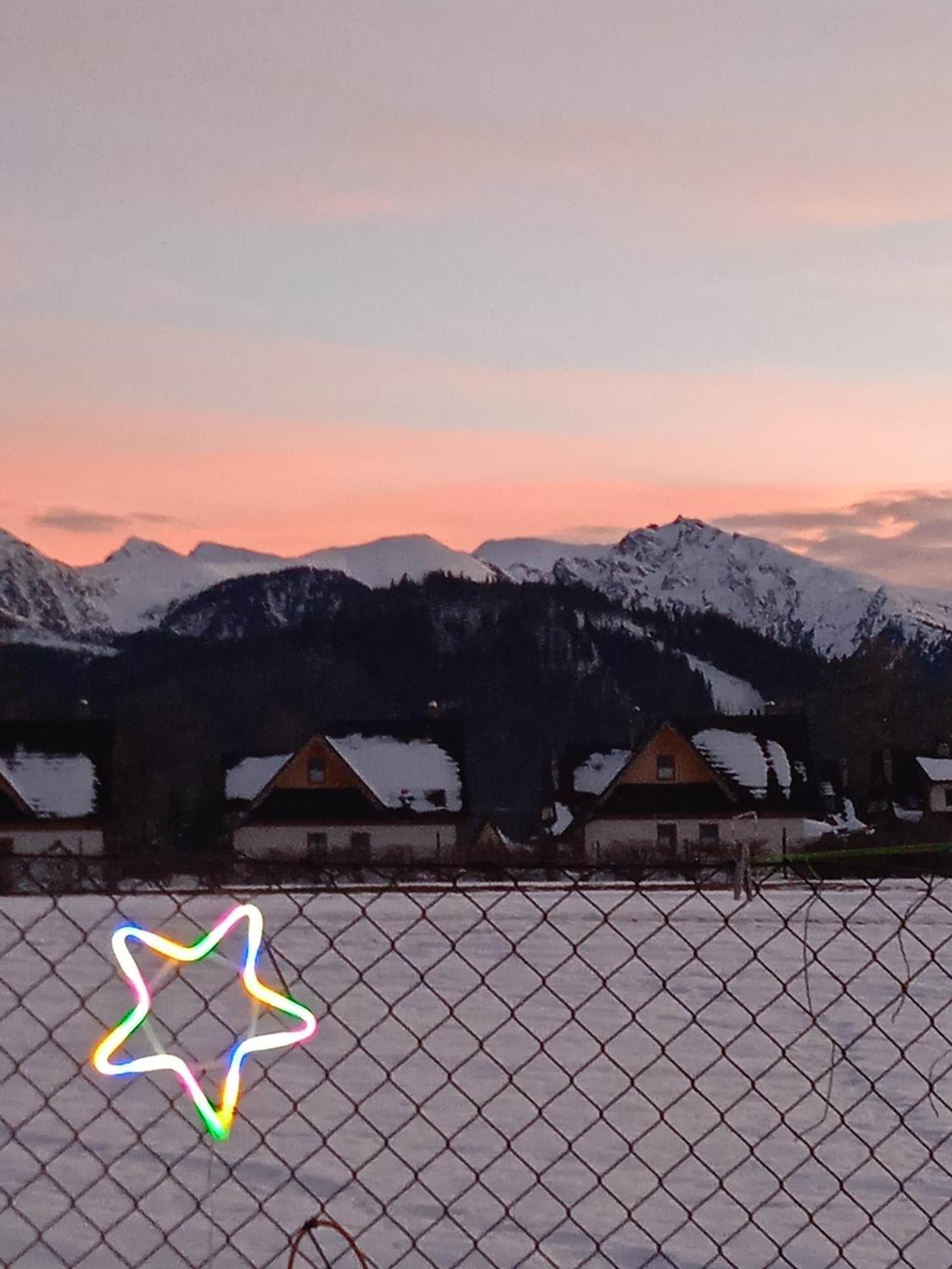 A3Apartament 2 Pokojowy Aneks Kuchenny 2 Lazienki Wlasne Na Korytarzu Villa Jumper Pobyt Na Termach Dla 2 Osob Gratis Zakopane Oda fotoğraf